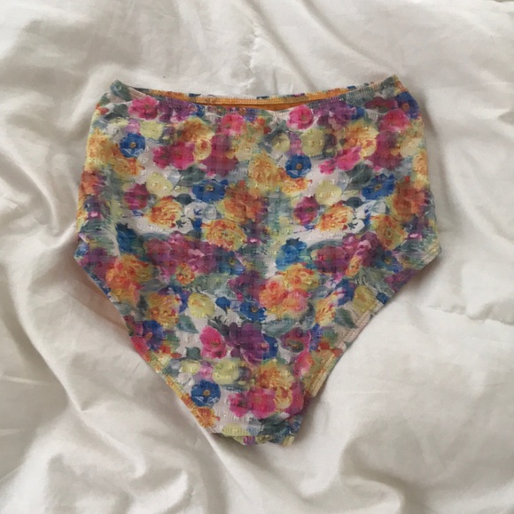 Mod cloth highwaisted bikini bottom - Picture 2 of 4